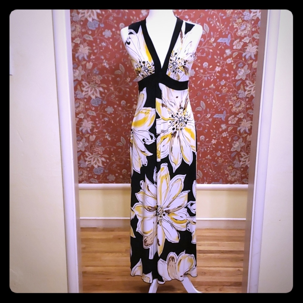 En Focus Studio black and yellow summer dress